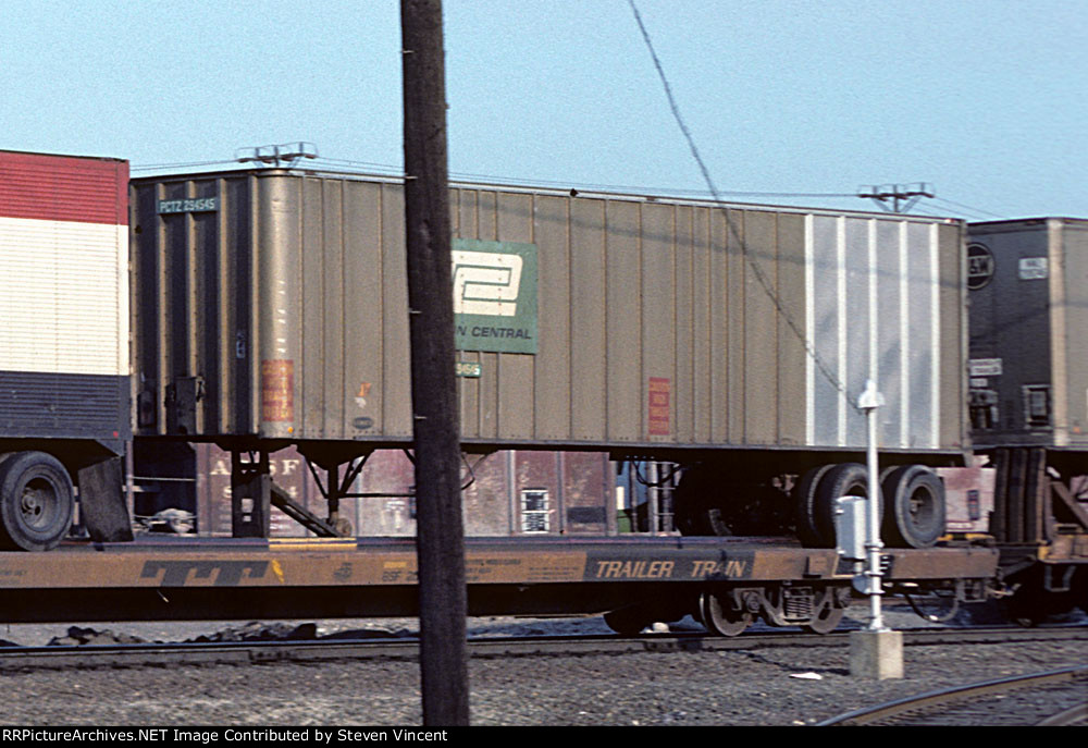 Penn Central trailer PCTZ #294545